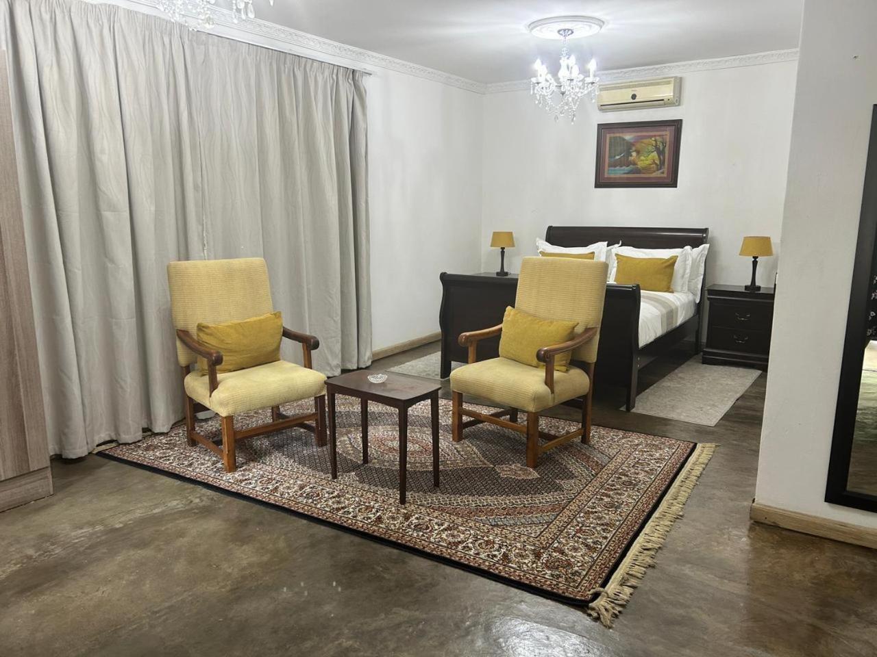 Calla Lily Guesthouse 内尔斯普雷特 外观 照片