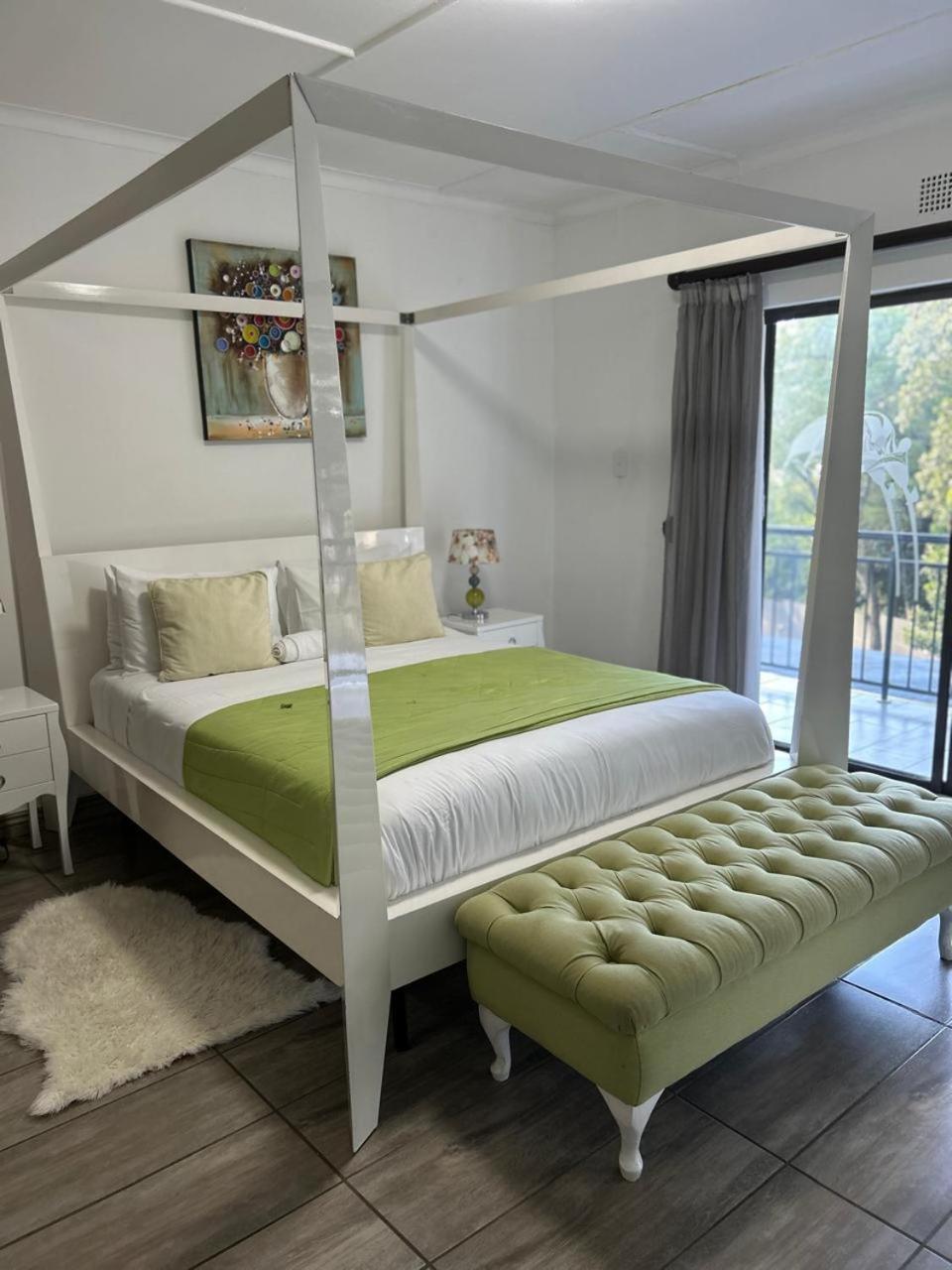 Calla Lily Guesthouse 内尔斯普雷特 外观 照片