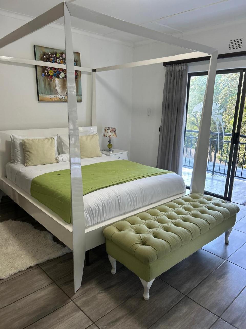 Calla Lily Guesthouse 内尔斯普雷特 外观 照片