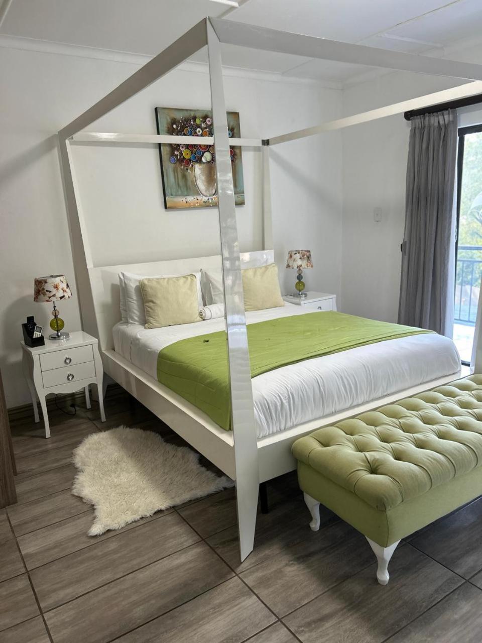 Calla Lily Guesthouse 内尔斯普雷特 外观 照片
