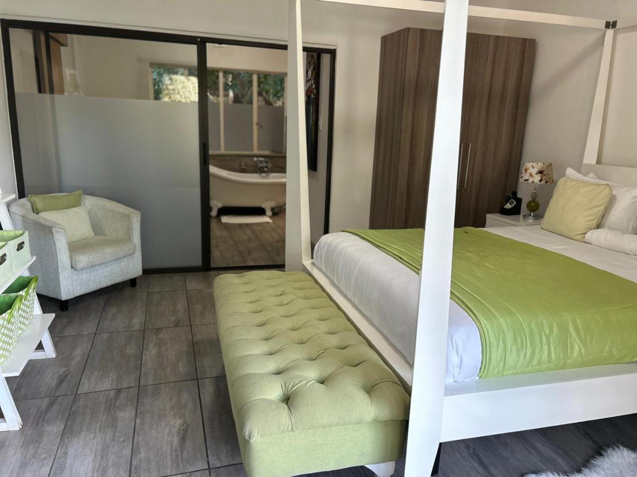 Calla Lily Guesthouse 内尔斯普雷特 外观 照片
